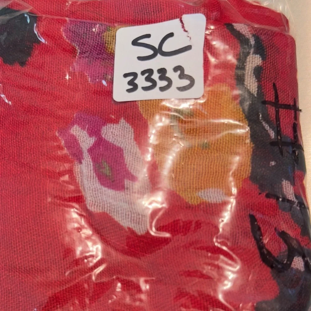 Unbranded Red Floral Viscose Lightweight Rectangular Scarf Boho Accessory